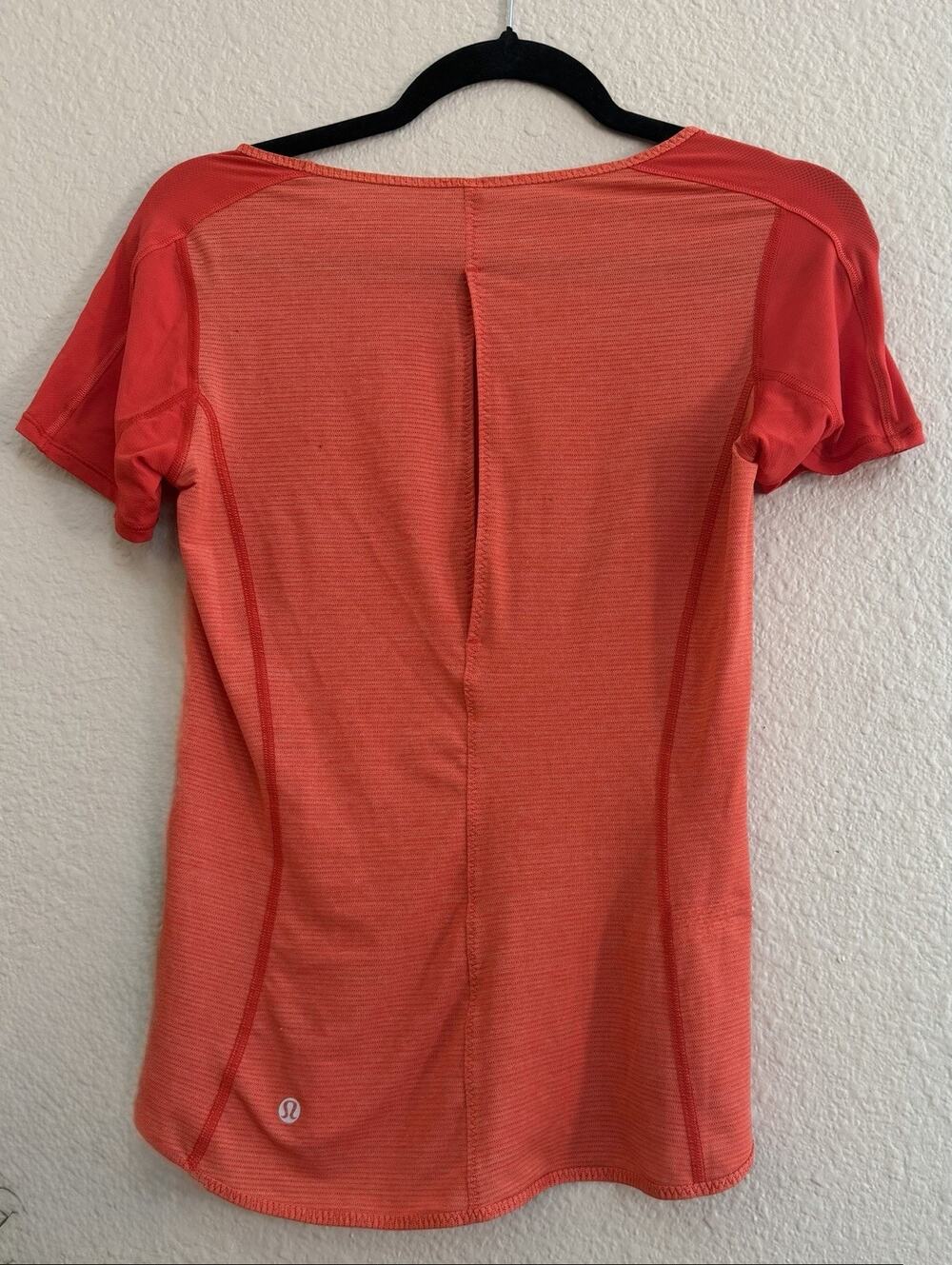 Lululemon Run Fast Track Short Sleeve Top Color: Love Red Orange Size 6